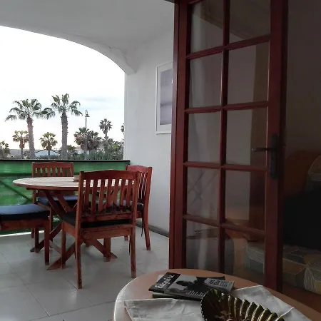 With Spectacular Views Of The Golf San Miguel de Abona